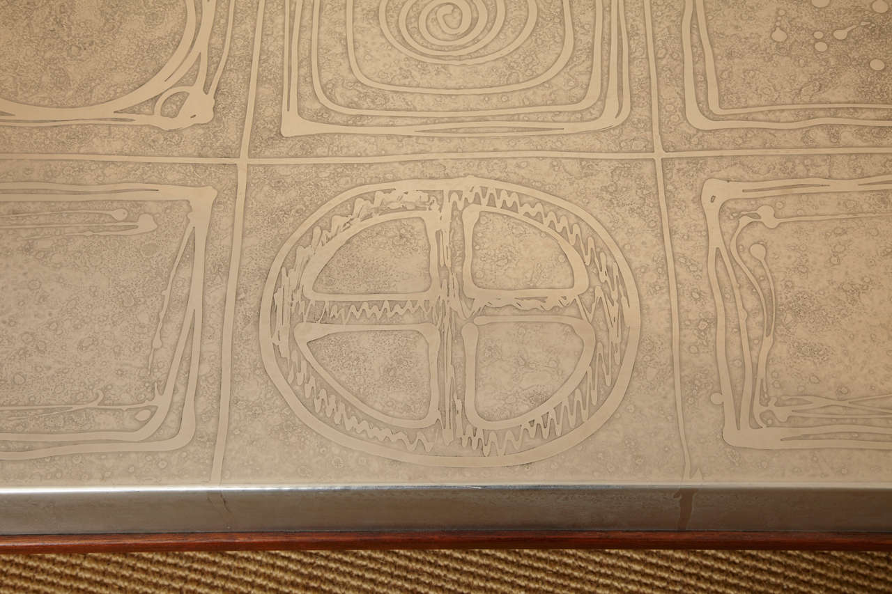 Engraved Top Coffee Table 2